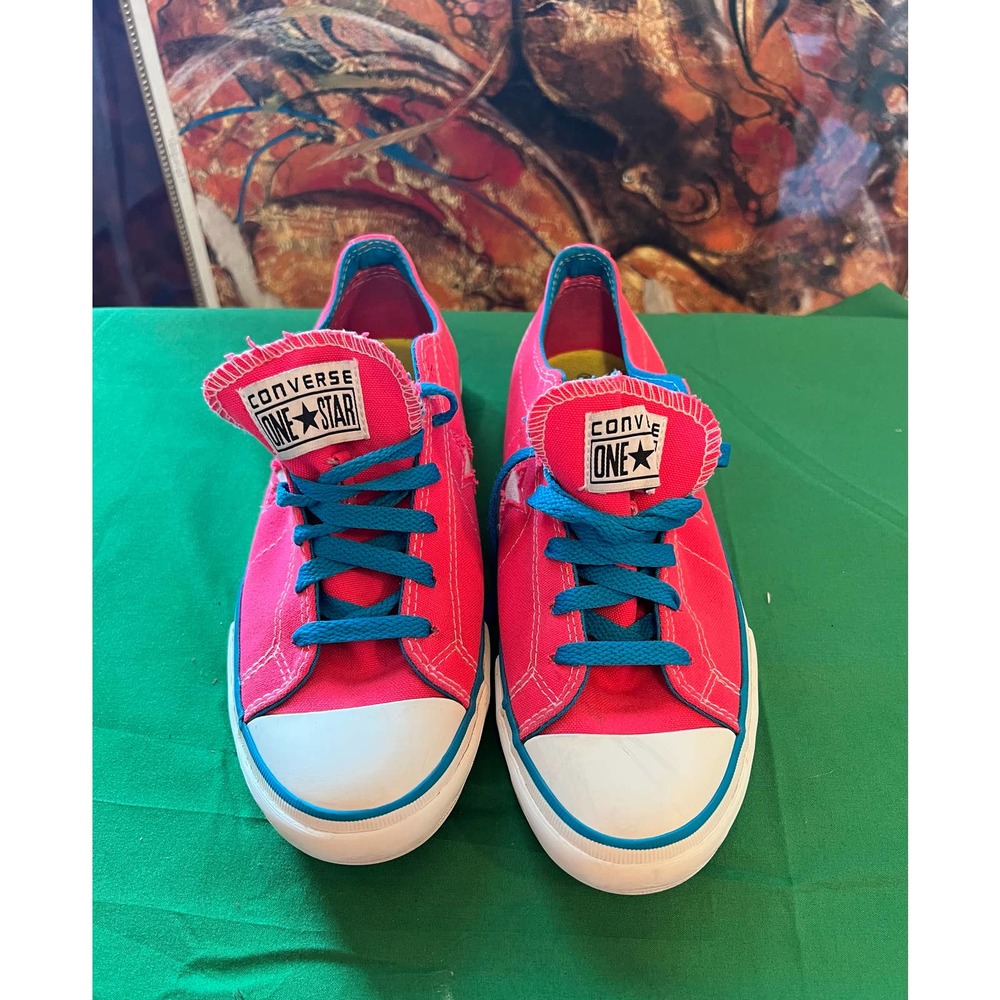 Converse One Star Women's Hot Pink Canvas Low Top Sneakers  Size8.5